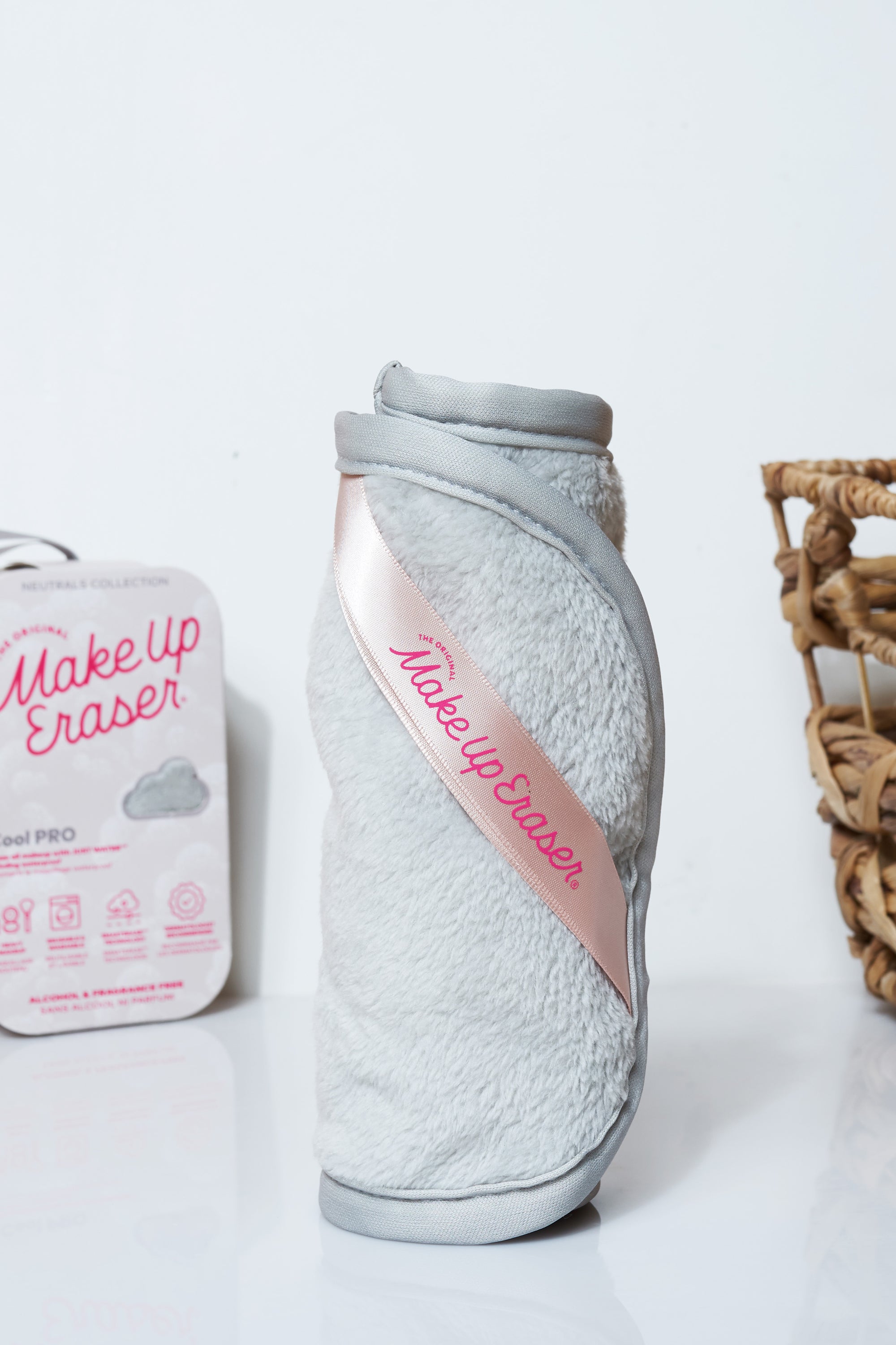 PRO MakeUp Eraser - Cool Grey
