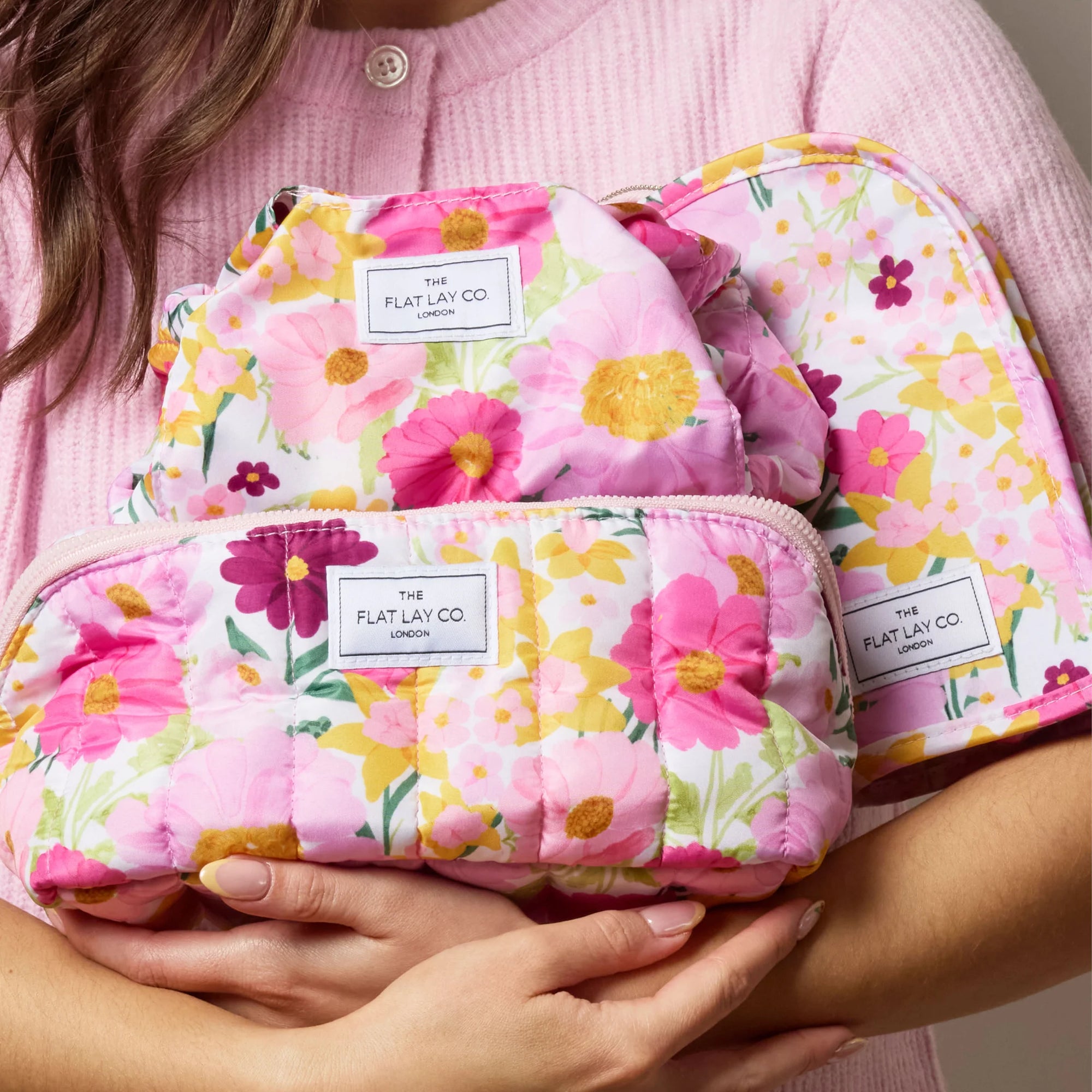 Drawstring Makeup Bag - Bouquet Flowers