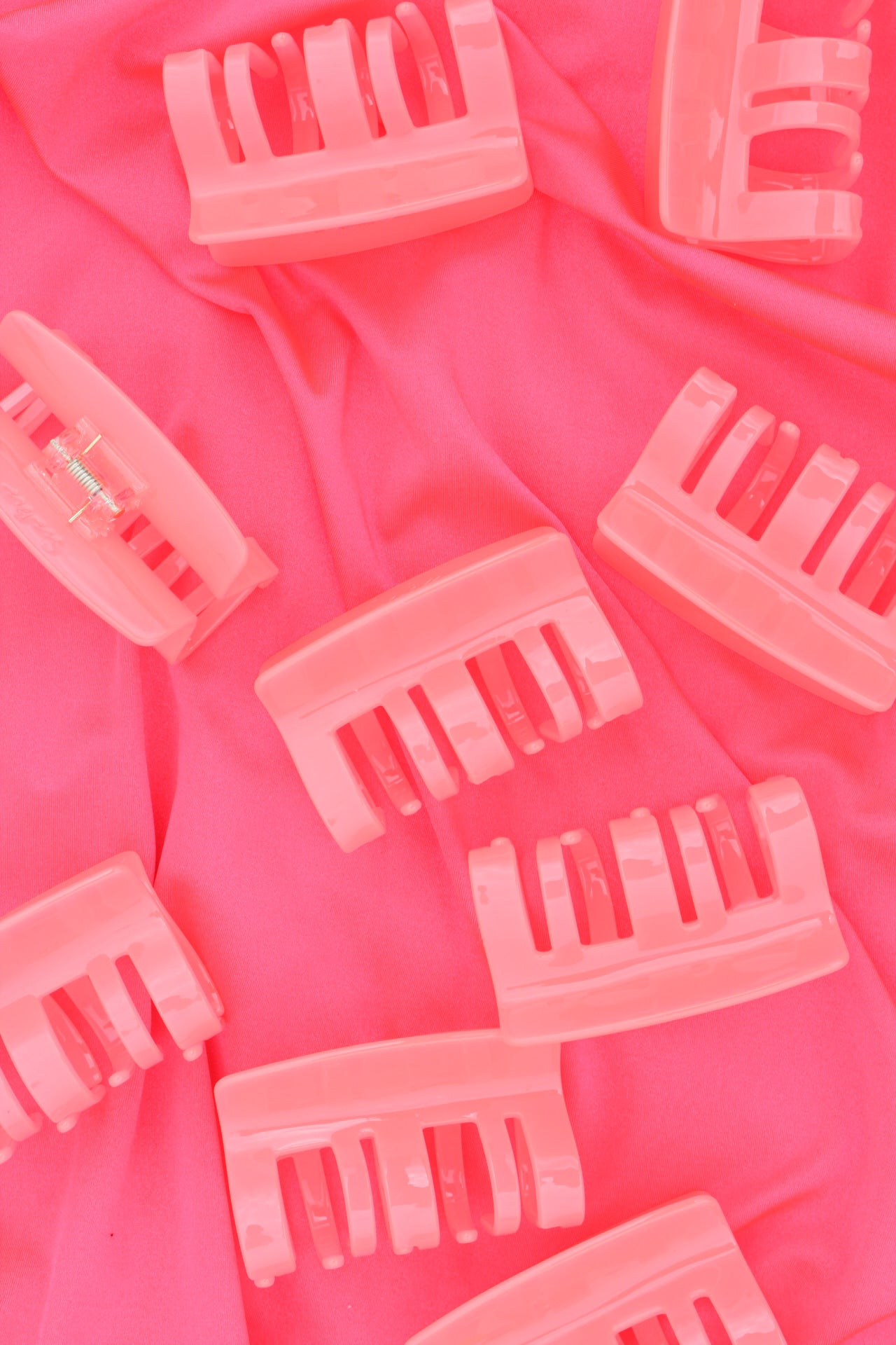 Cube Claw - Electric Pink